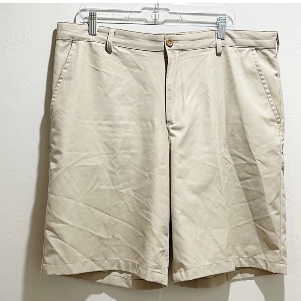 IZOD GOLF Mens Classic Golf Shorts Quick Dry Beige Flat Front 10” Inseam 38